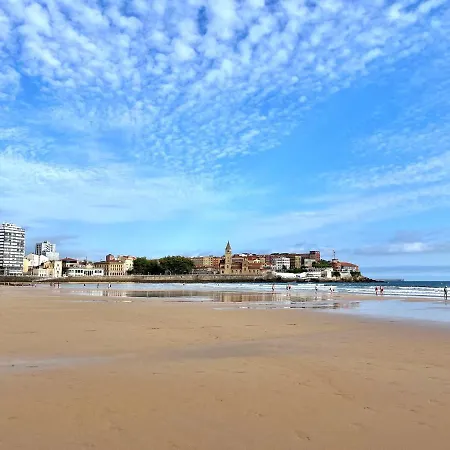 Atico Primera Linea Playa De San Lorenzo Gijón